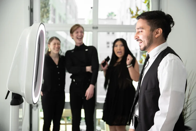 Wedding photo booth rental Bend Oregon