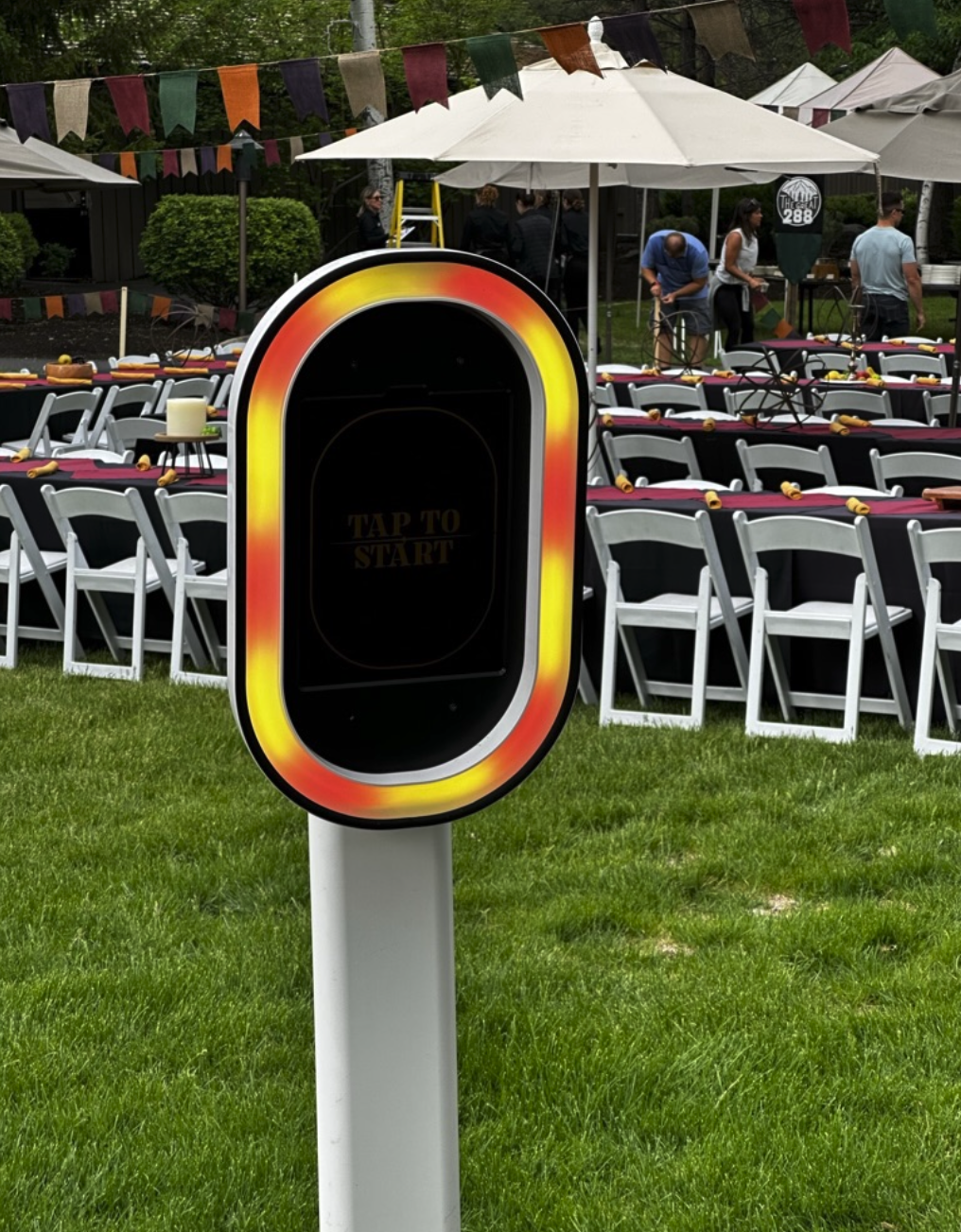 Sunriver outdoor photo booth rental